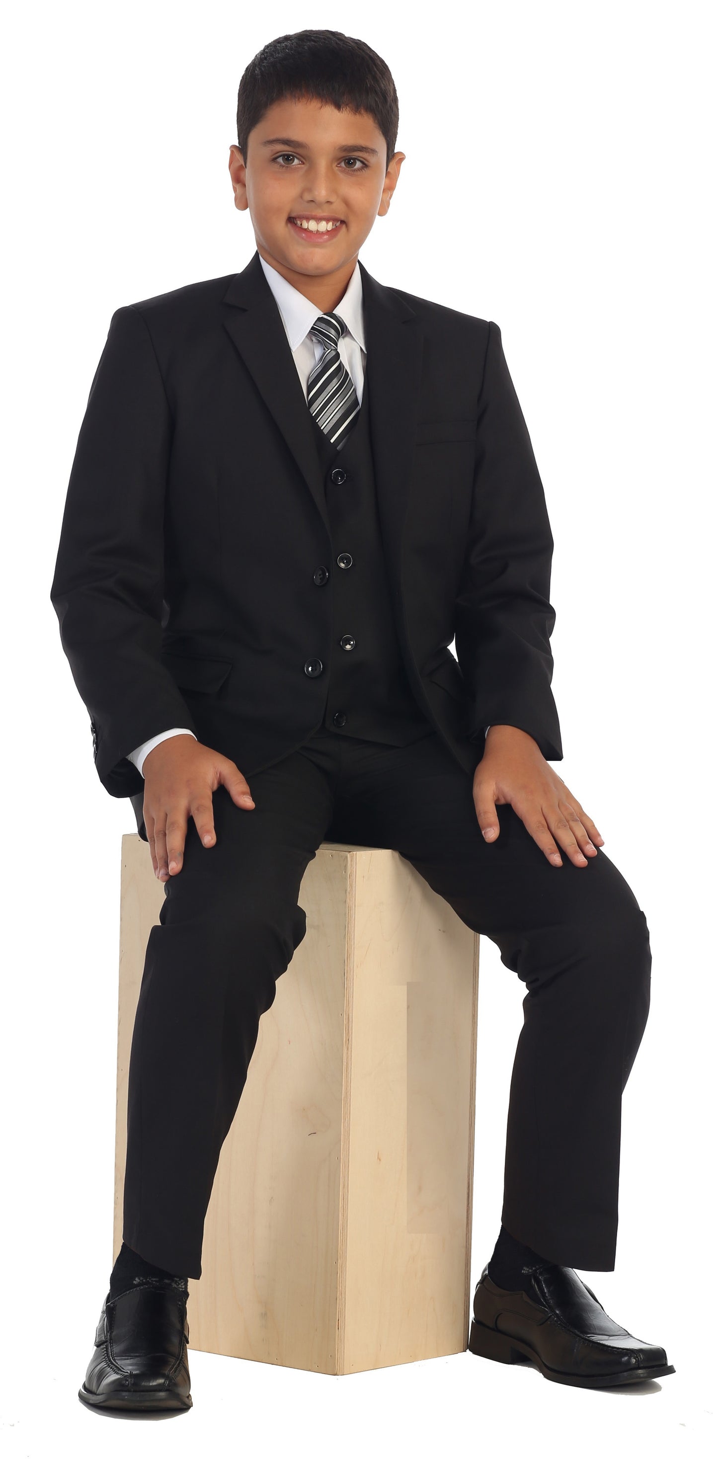 Boys formal Black regular suit (7 pcs)